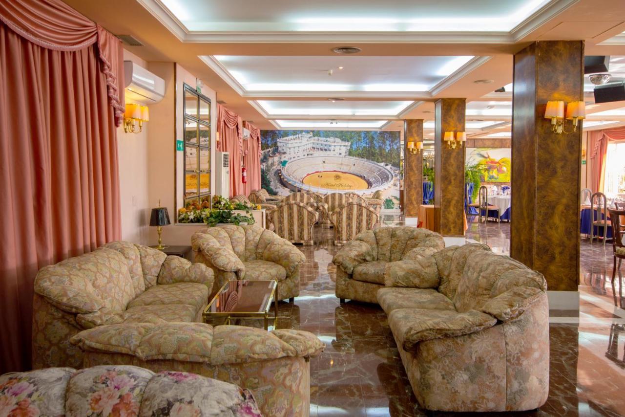 Hotel Hidalgo Martos Luaran gambar