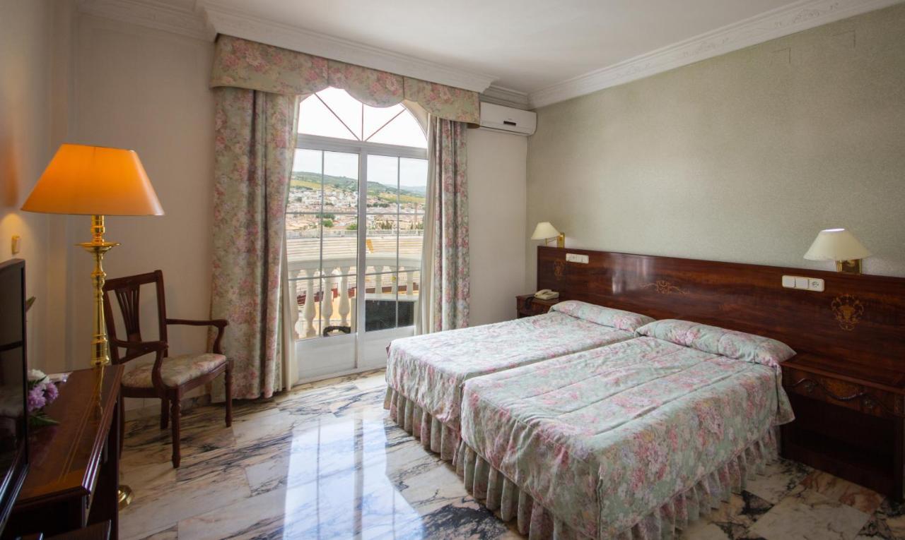 Hotel Hidalgo Martos Luaran gambar