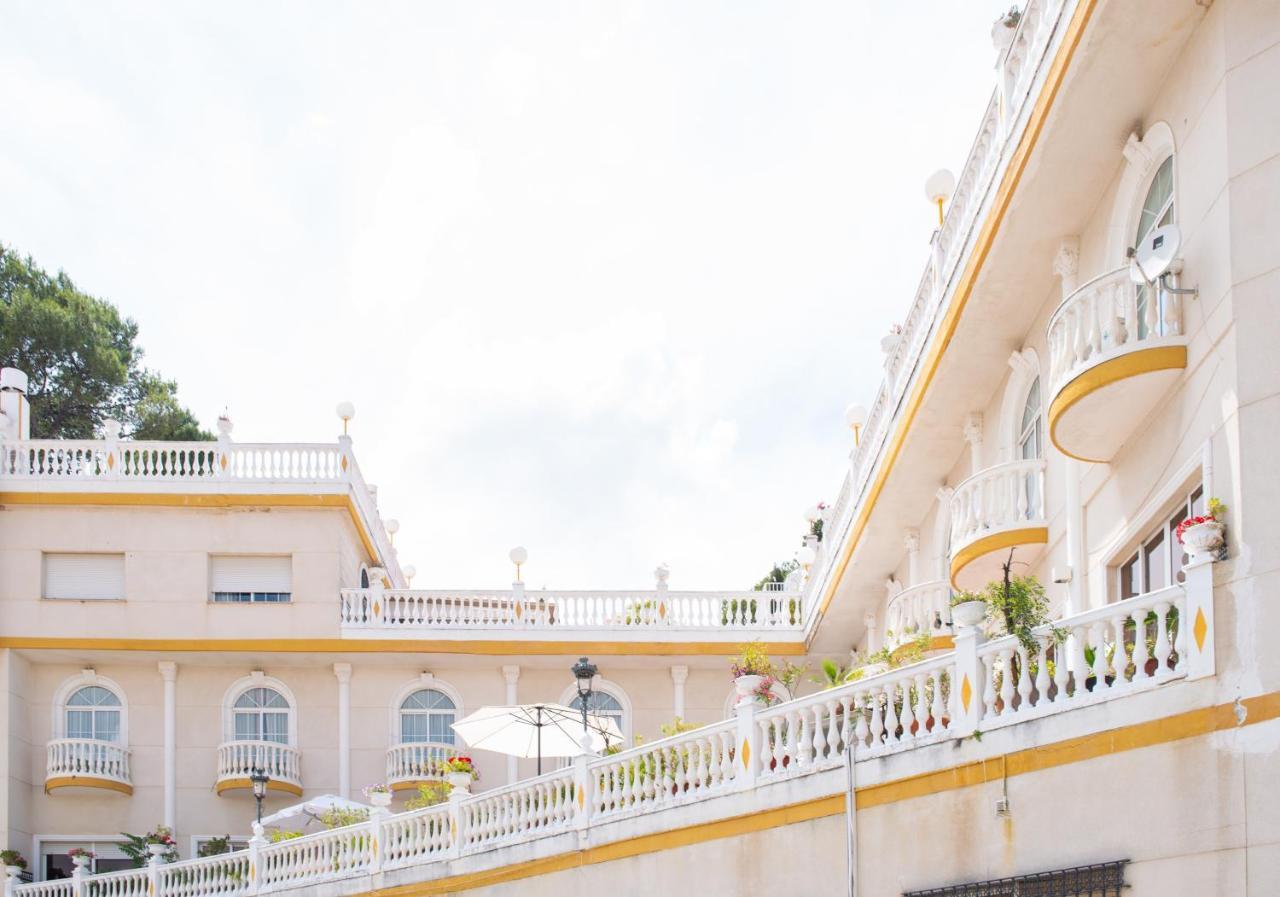 Hotel Hidalgo Martos Luaran gambar